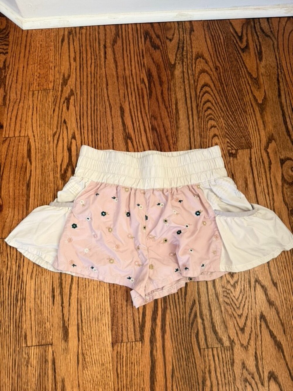 FP Movement Get Your Flirt On Embroidered Floral Shorts XS